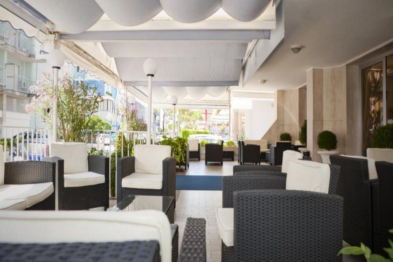 Hotel Bettina Τζεσόλο Λίντο Εξωτερικό φωτογραφία