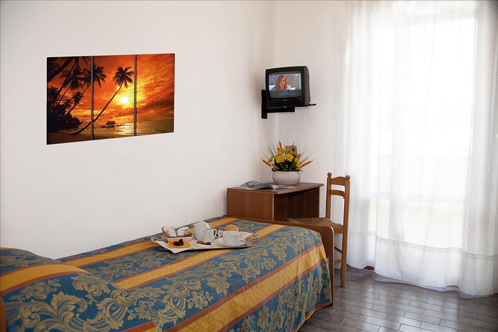 Hotel Bettina Τζεσόλο Λίντο Εξωτερικό φωτογραφία